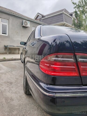 Mercedes E 220 d 2001, 350,000 km - 2.2 л - Bakı