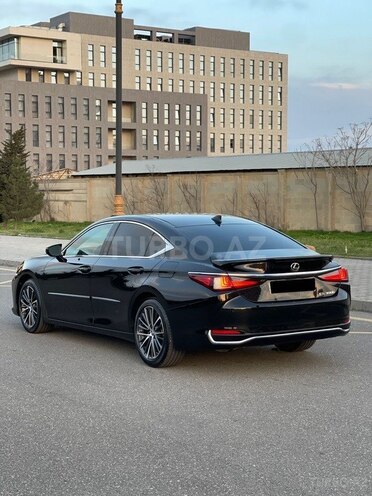 Lexus ES 300h 2022, 52,000 km - 2.5 l - Bakı