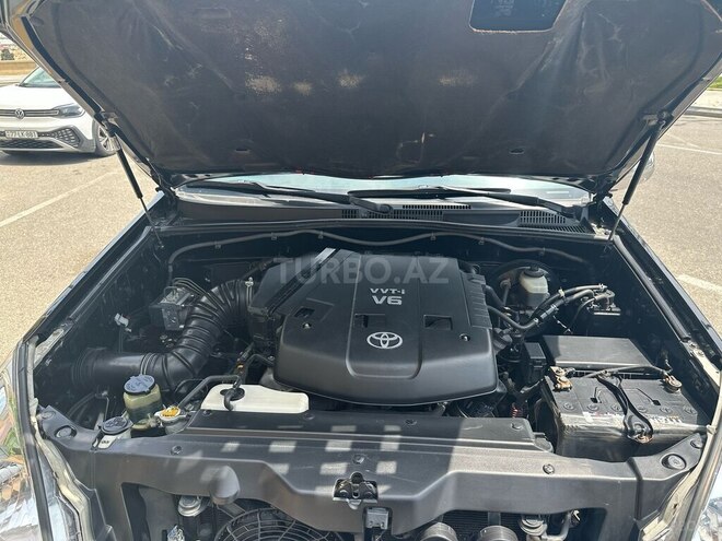 Toyota Land Cruiser Prado 2006, 350,000 km - 4.0 л - Bakı