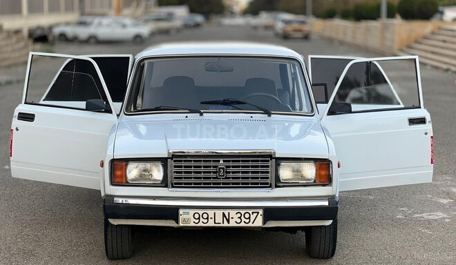 LADA (VAZ) 2107 2009, 95,000 km - 1.6 л - Gəncə