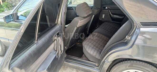 Mercedes 190 1990, 417,000 km - 2.0 л - Şəki