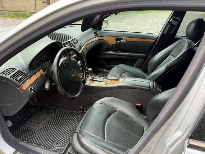 Mercedes E 240 2002, 360,000 km - 2.6 l - Bakı