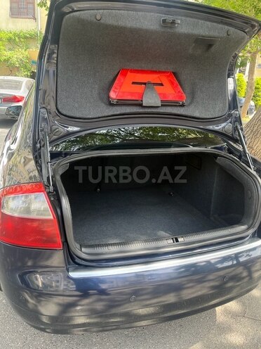 Audi A4 2001, 342,000 km - 1.9 l - Bakı