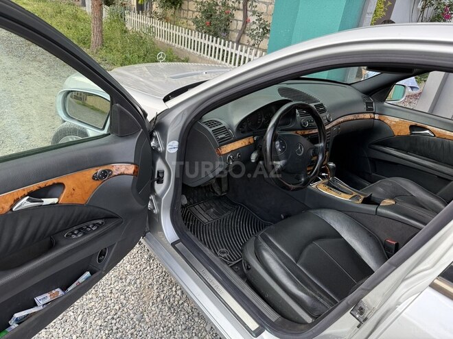 Mercedes E 240 2002, 360,000 km - 2.6 l - Bakı