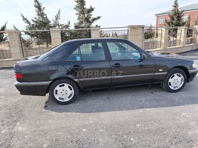 Mercedes C 180 1999, 300,000 km - 1.8 л - Sumqayıt