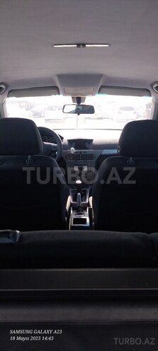 Opel Astra 2005, 218,000 km - 1.3 l - Göyçay