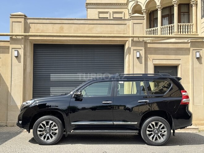 Toyota Land Cruiser Prado 2013, 24,000 km - 2.7 l - Bakı