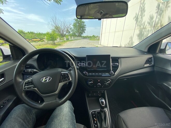 Hyundai Accent 2021, 80,000 km - 1.6 l - Sumqayıt