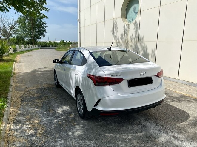 Hyundai Accent 2021, 80,000 km - 1.6 l - Sumqayıt