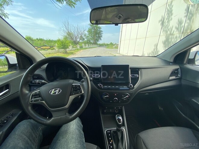 Hyundai Accent 2021, 80,000 km - 1.6 l - Sumqayıt