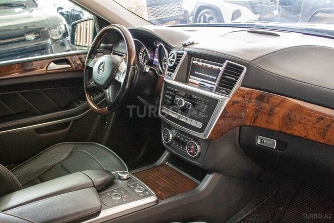 Mercedes GL 500 4MATIC 2014, 198,000 km - 4.7 l - Bakı