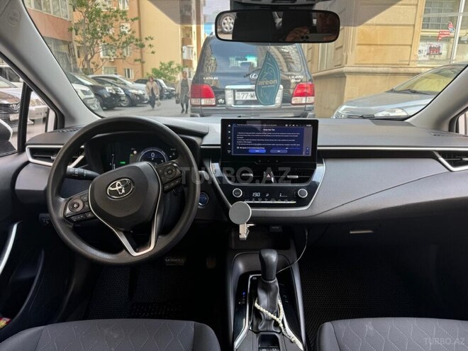 Toyota Corolla 2023, 45,000 km - 1.8 l - Bakı