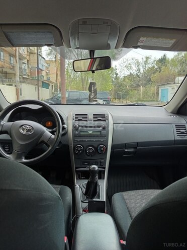 Toyota Corolla 2008, 244,000 km - 1.4 l - Bakı