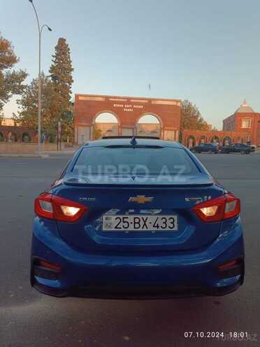 Chevrolet Cruze-12