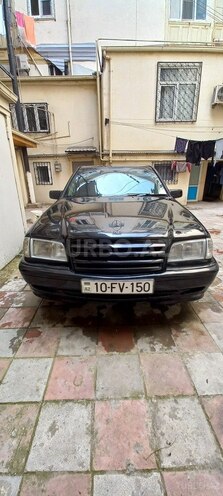 Mercedes C 180 1999, 580,000 km - 1.8 l - Bakı