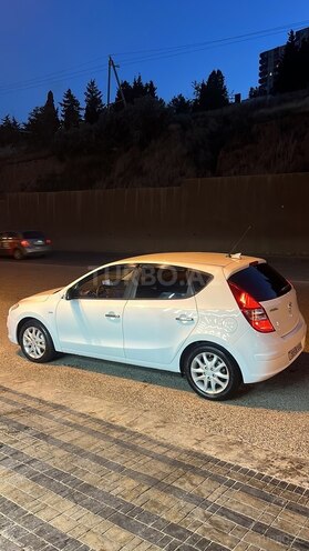 Hyundai i30 2009, 250,000 km - 1.6 l - Bakı