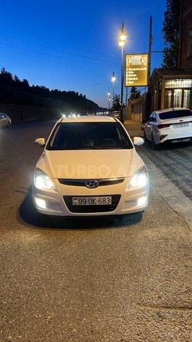 Hyundai i30 2009, 250,000 km - 1.6 l - Bakı