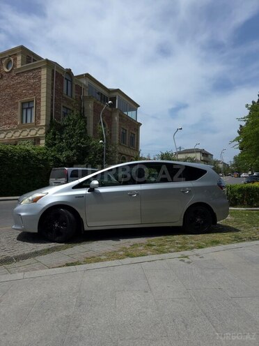 Toyota Prius V 2012, 173,809 km - 1.8 л - Bakı