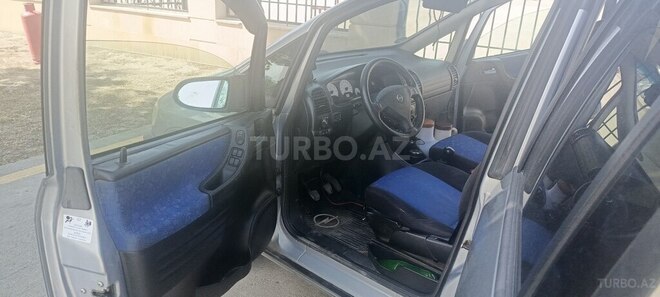 Opel Zafira 1999, 420,000 km - 1.8 l - Yevlax