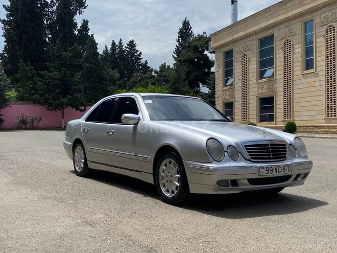Mercedes E 220 d 2001, 495,634 km - 2.2 l - Tovuz