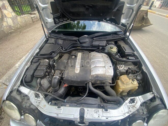 Mercedes E 220 d 2001, 495,634 km - 2.2 l - Tovuz