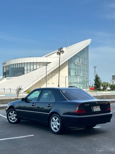 Mercedes C 230 1998, 267,000 km - 2.3 л - Sumqayıt