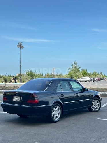 Mercedes C 230 1998, 267,000 km - 2.3 л - Sumqayıt