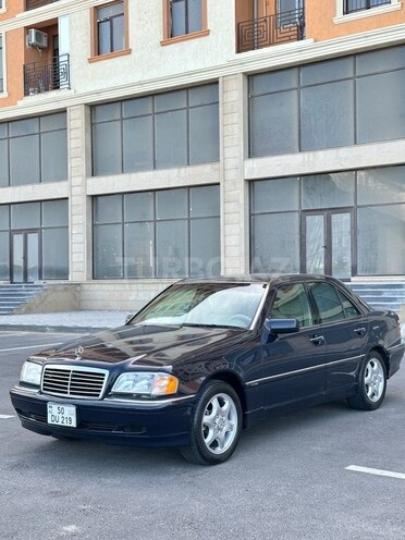 Mercedes C 230 1998, 267,000 km - 2.3 л - Sumqayıt