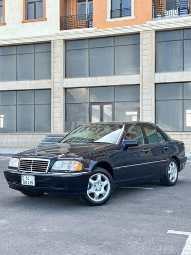 Mercedes C 230 1998, 267,000 km - 2.3 л - Sumqayıt