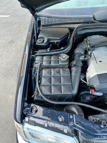 Mercedes C 230 1998, 267,000 km - 2.3 л - Sumqayıt