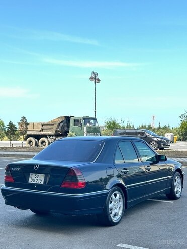 Mercedes C 230 1998, 267,000 km - 2.3 л - Sumqayıt