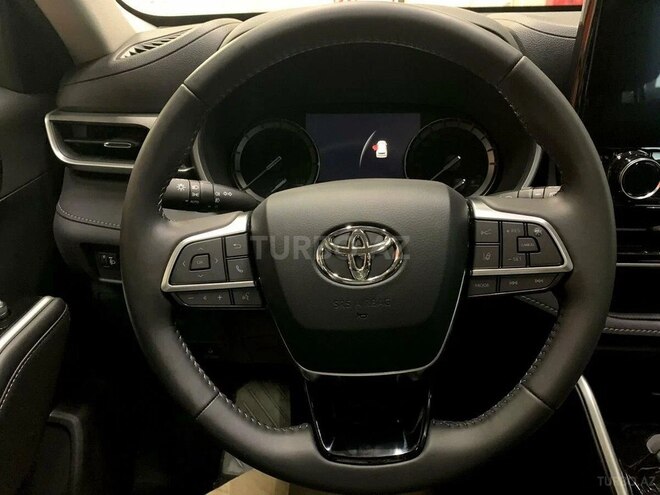 Toyota Highlander 2024, 9,999 km - 2.5 л - Bakı
