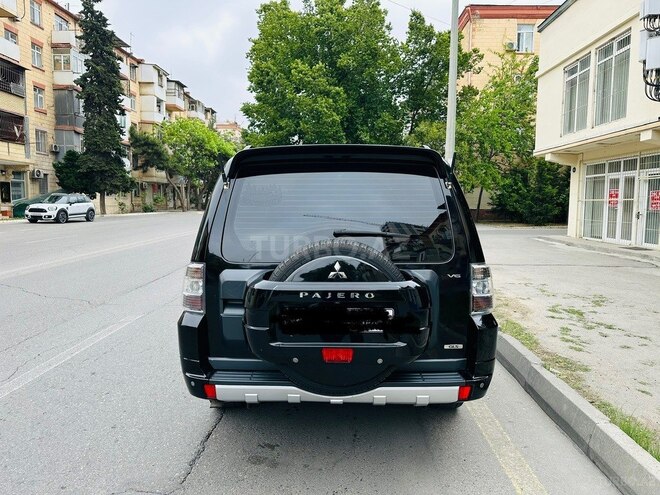Mitsubishi Pajero 2013, 166,500 km - 3.0 л - Bakı