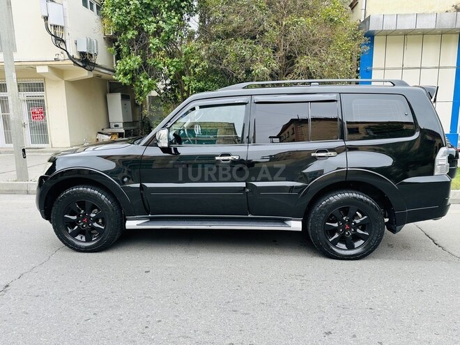 Mitsubishi Pajero 2013, 166,500 km - 3.0 л - Bakı