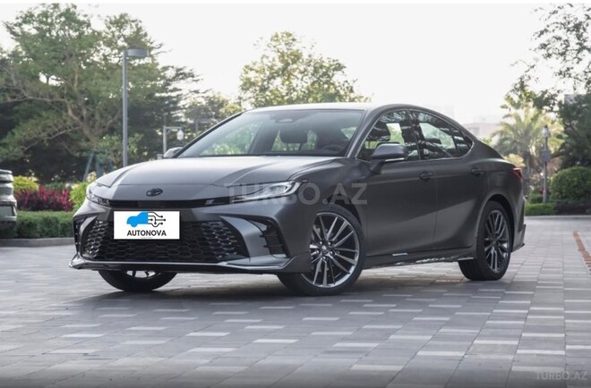 Toyota Camry-1