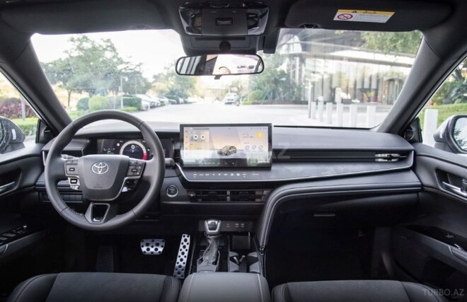 Toyota Camry-10