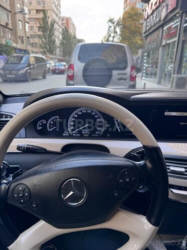 Mercedes S 500 2011, 92,710 km - 4.7 л - Bakı