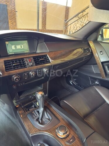BMW 523 2006, 339,000 km - 2.5 l - Kürdəmir