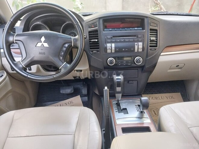 Mitsubishi Pajero 2008, 175,000 km - 3.0 л - Bakı