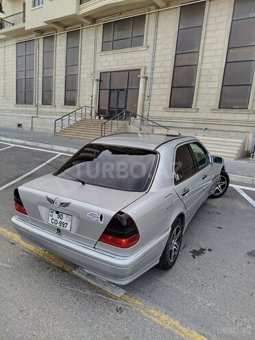 Mercedes C 230 1997, 326,170 km - 2.3 l - Sumqayıt