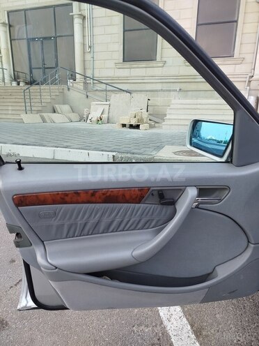 Mercedes C 230 1997, 326,170 km - 2.3 l - Sumqayıt