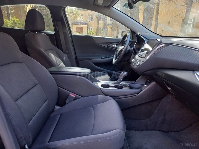Chevrolet Malibu 2017, 70,500 km - 1.5 l - Bakı
