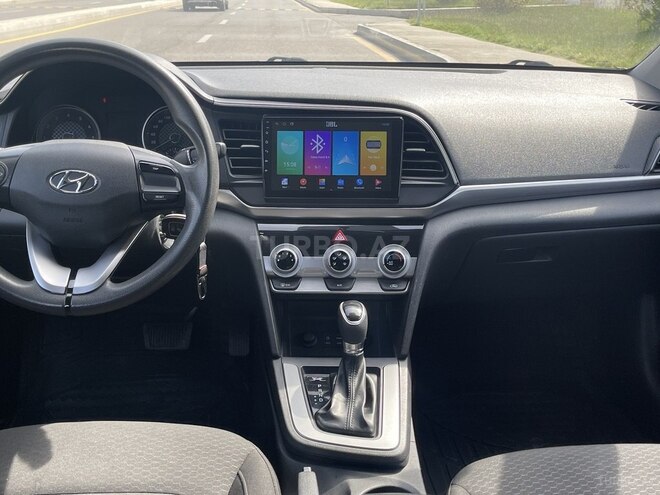 Hyundai Elantra 2019, 148,930 km - 1.6 l - Bakı