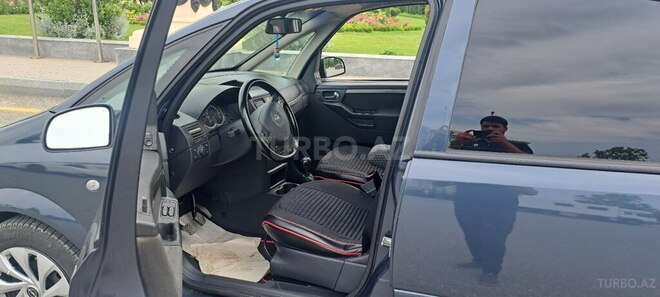 Opel Meriva-5