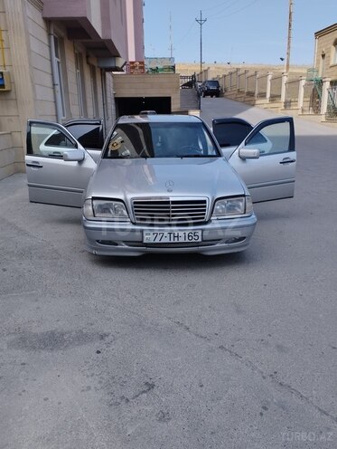 Mercedes C 220 d 1998, 602,538 km - 2.2 l - Bakı