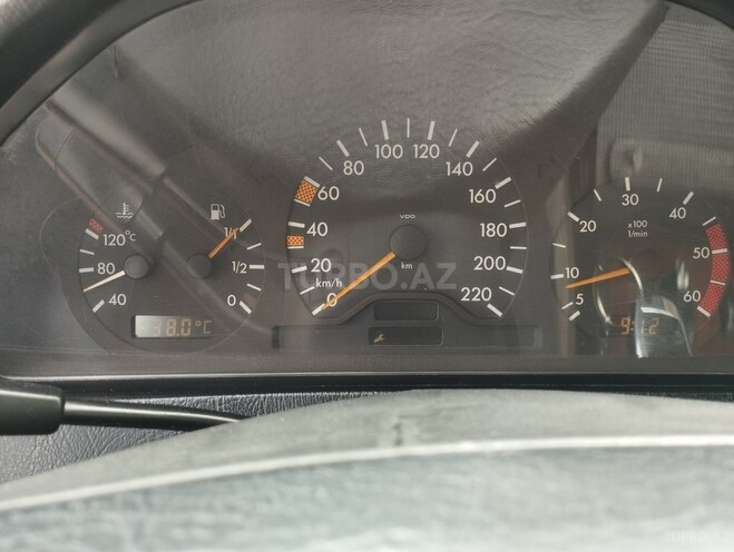 Mercedes C 220 d 1998, 602,538 km - 2.2 l - Bakı