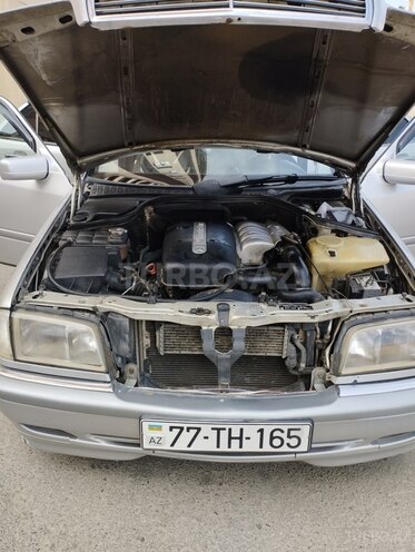 Mercedes C 220 d 1998, 602,538 km - 2.2 l - Bakı
