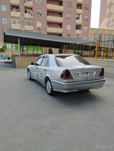 Mercedes C 220 d 1998, 602,538 km - 2.2 l - Bakı