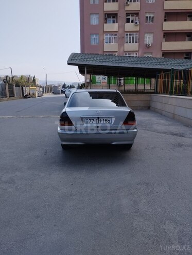 Mercedes C 220 d 1998, 602,538 km - 2.2 l - Bakı