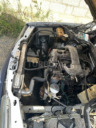 Mercedes E 230 1989, 450,001 km - 2.3 l - Bakı